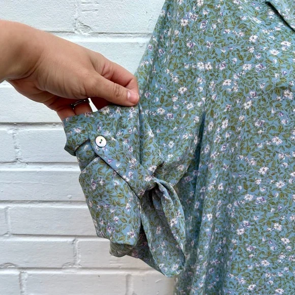 Bobeau Floral Green & Blue Hi Lo Blouse, SZ M NWOT - Picture 5 of 9